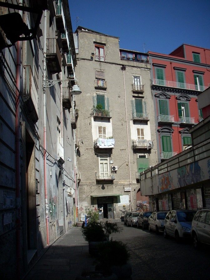 Giuseppe Moscati's home, Naples - 02.JPG